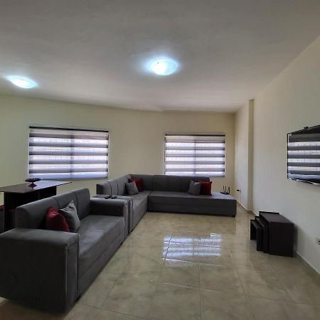 Ibn Kathir Apartment Madaba Bagian luar foto